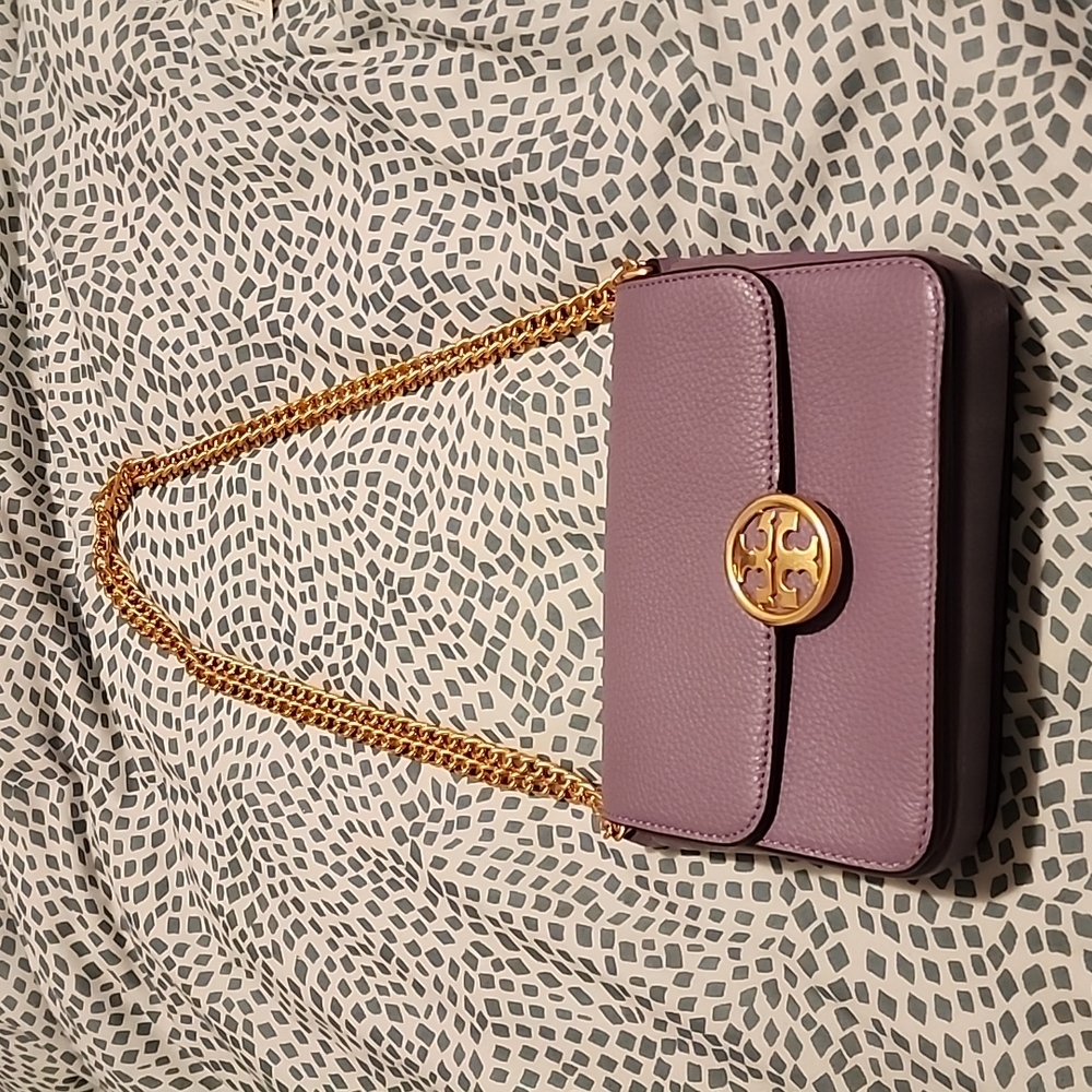Tory Burch Olivia Pebbled Purple Leather Bag - Picture 5 of 9